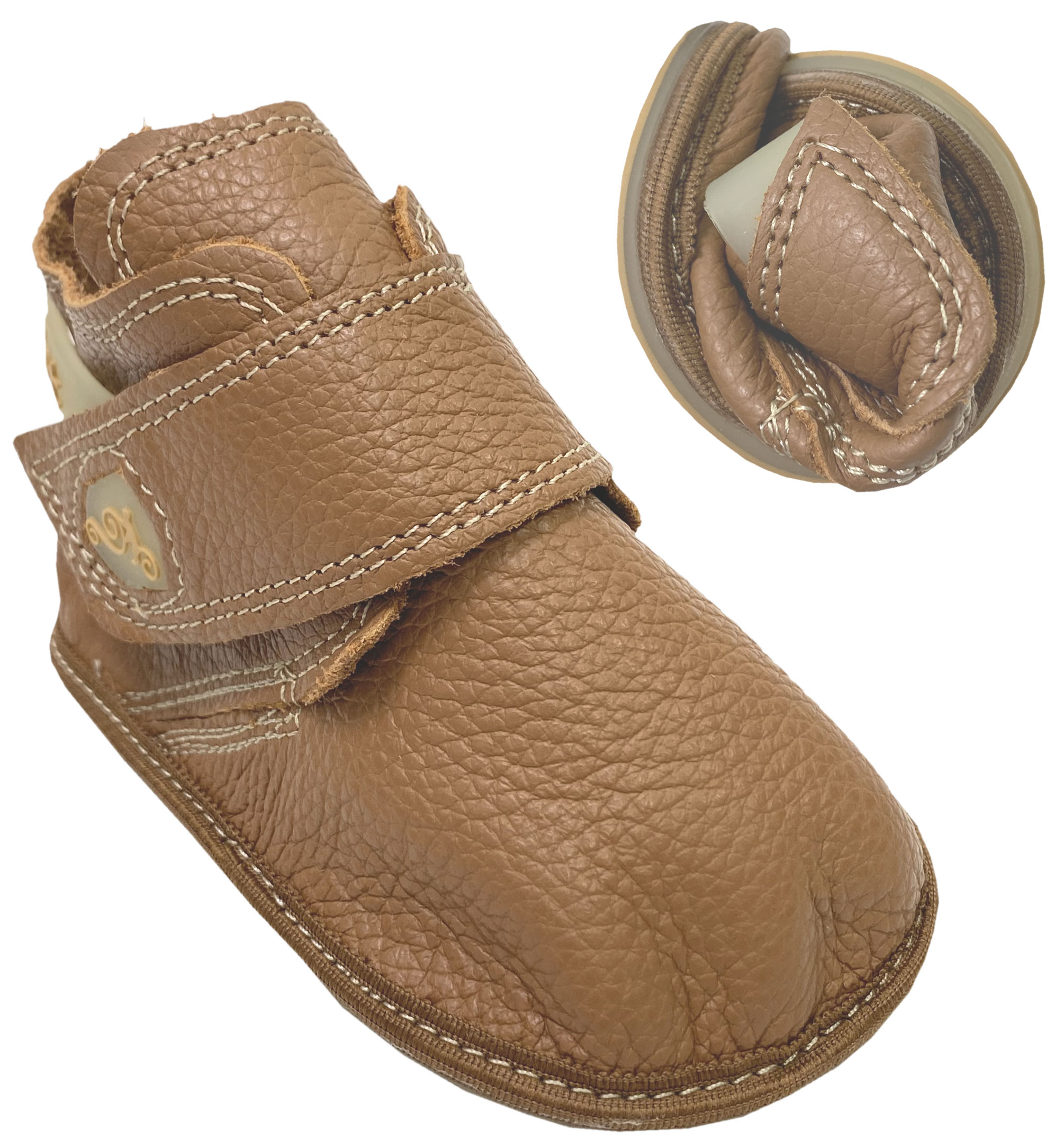 Leichte Lederschuhe mit 3,3 mm Sohle, breitem Klett Modell BALOO 2.0 Cognac von MAGICAL SHOES