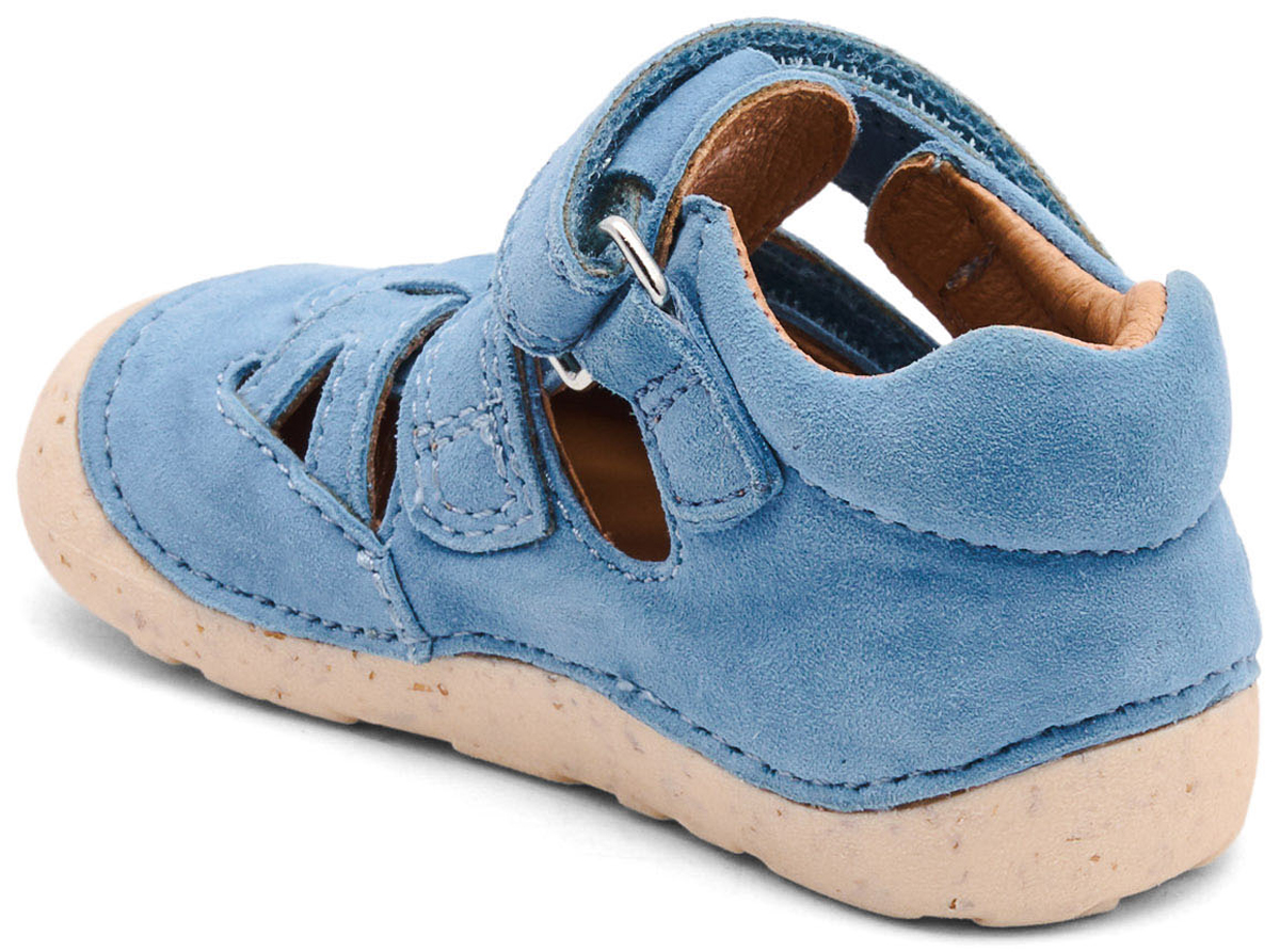 Knautschig weiche Halbsandale aus Leder in Sky Blue Modell Tate von BISGAARD Barefoot