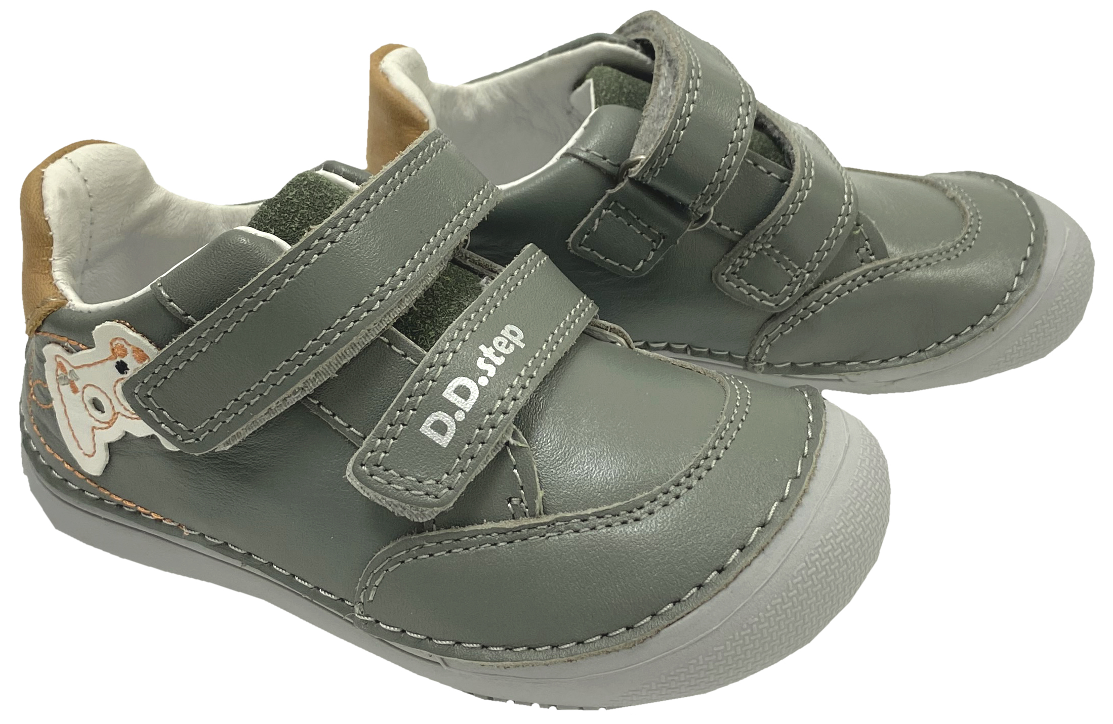 Knautschige Leder Sneaker / Minimalschuhe von D.D.Step Barefoot in Grau Grün + Gamer Stick