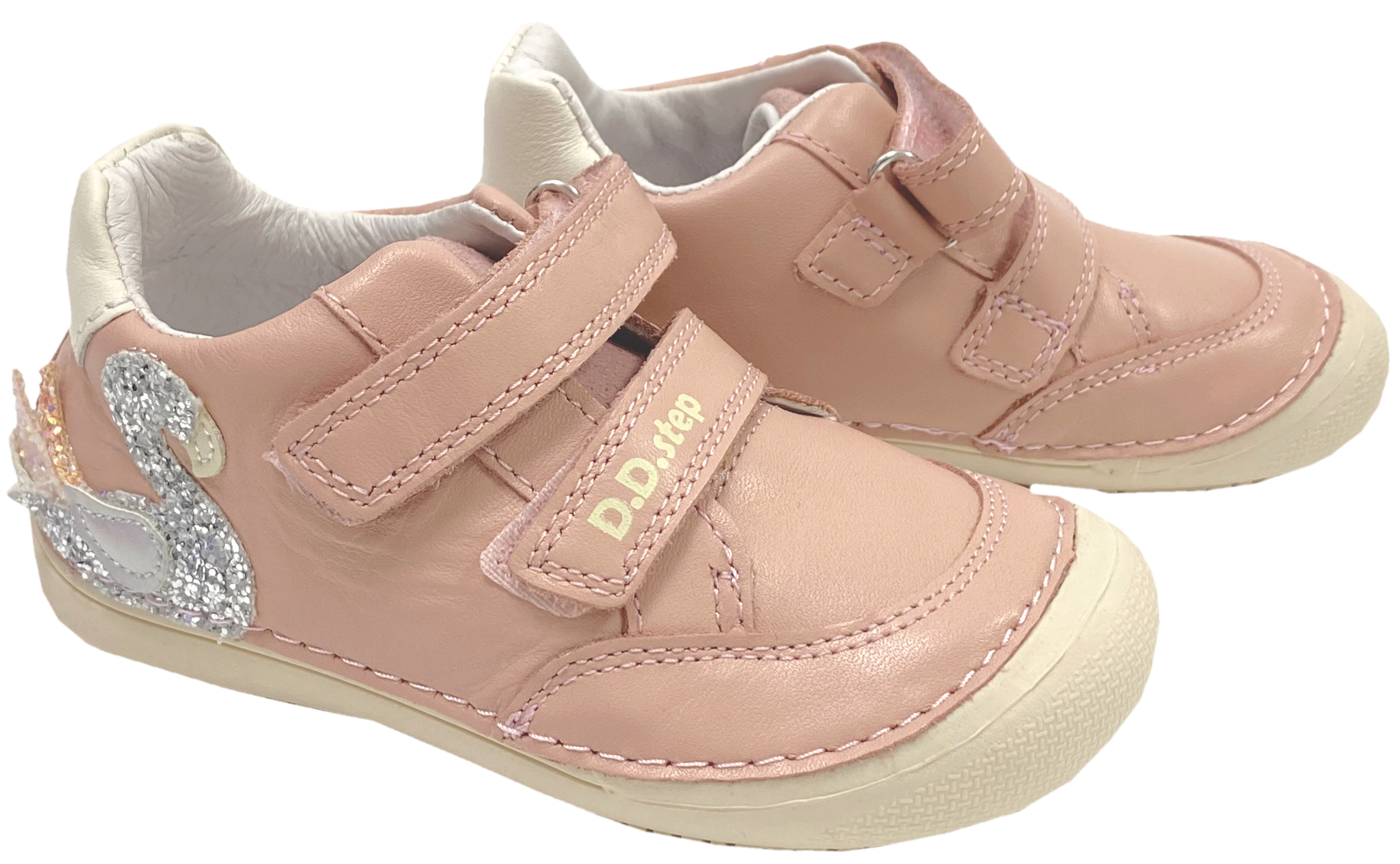 Leder Sneaker, knautschige Minimalsohle, Glitzer Stick Schwan auf Rose von D.D.Step Barefoot