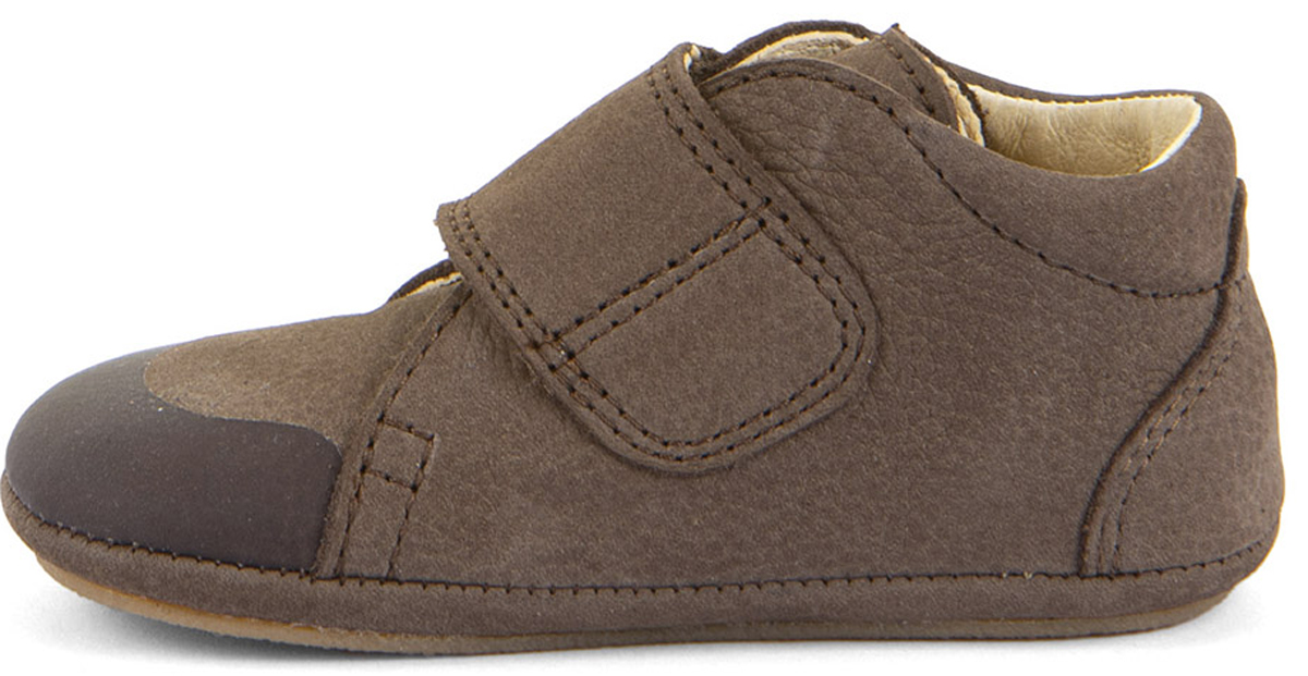 First Walk Lederschuhe in Matt DKL Brown mit soft- knautschiger Minimalsohle von FRODDO Barefoot G1130024
